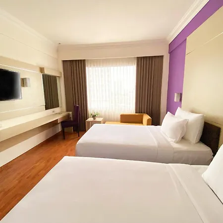 Grand Inna Tunjungan Surabaya Exterior photo
