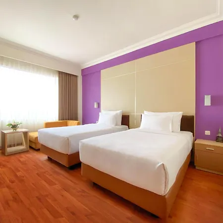 Grand Inna Tunjungan Surabaya Exterior photo